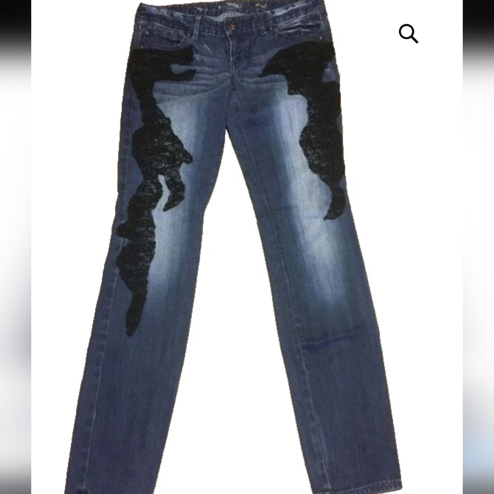 Express Denim with Black PatternExpress Ultra Skinny Blue Jeans w/lace applique